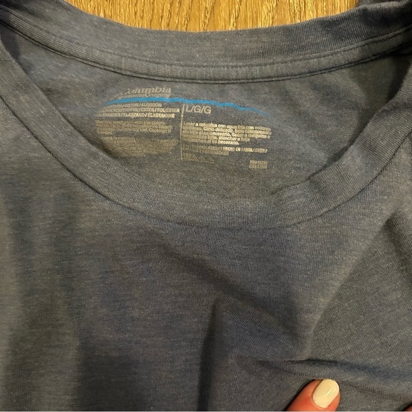 Columbia Steal Blue Men’s Short Sleeve Tee Everyday Classic Crew Neck - Picture 2 of 4